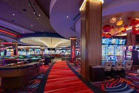 salam123 platform interface showing live dealer tables and sportsbook markets